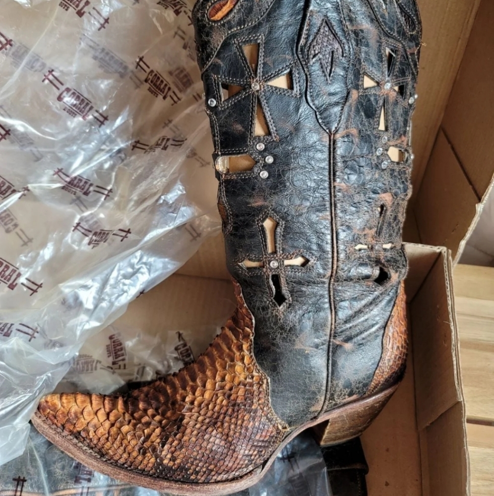Corral Vintage Python Cross Boots - image 2